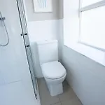 Alensgrove Maisonette A Дом отдыха Лейкслип