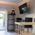 Alensgrove Maisonette A *
