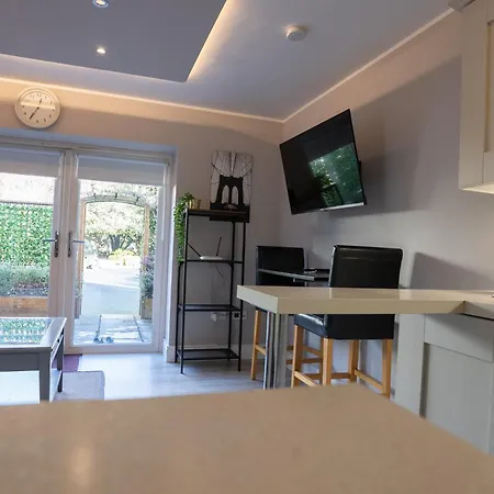 Dom wakacyjny Alensgrove Maisonette A